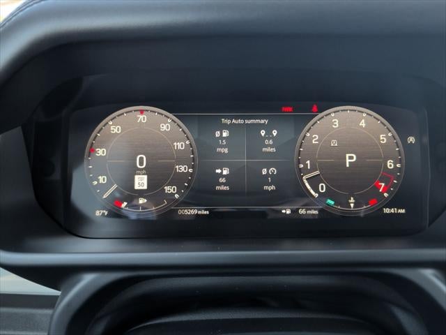 2023 Land Rover Defender 130 SE