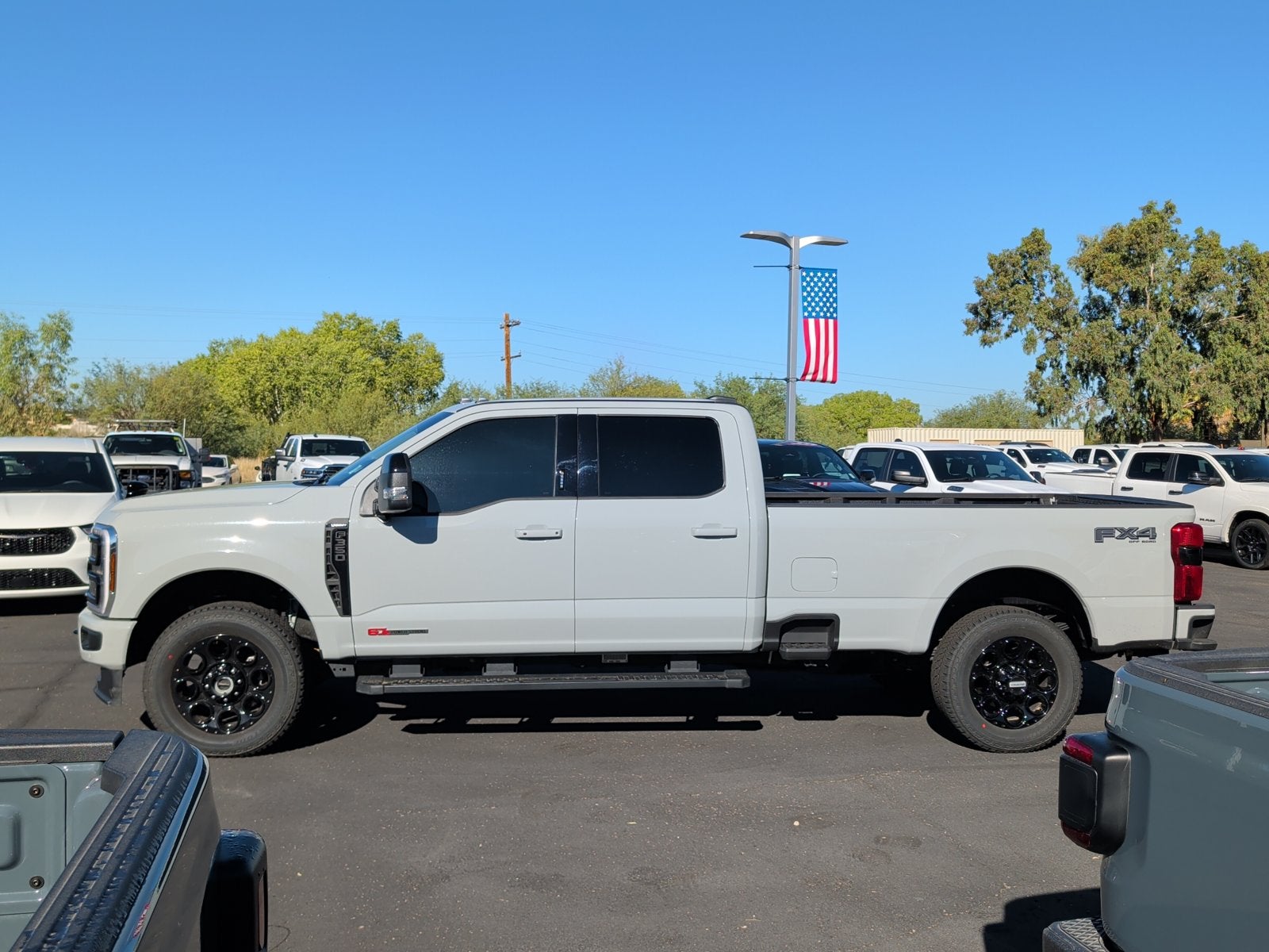 2026 Ford F-350SD Lariat