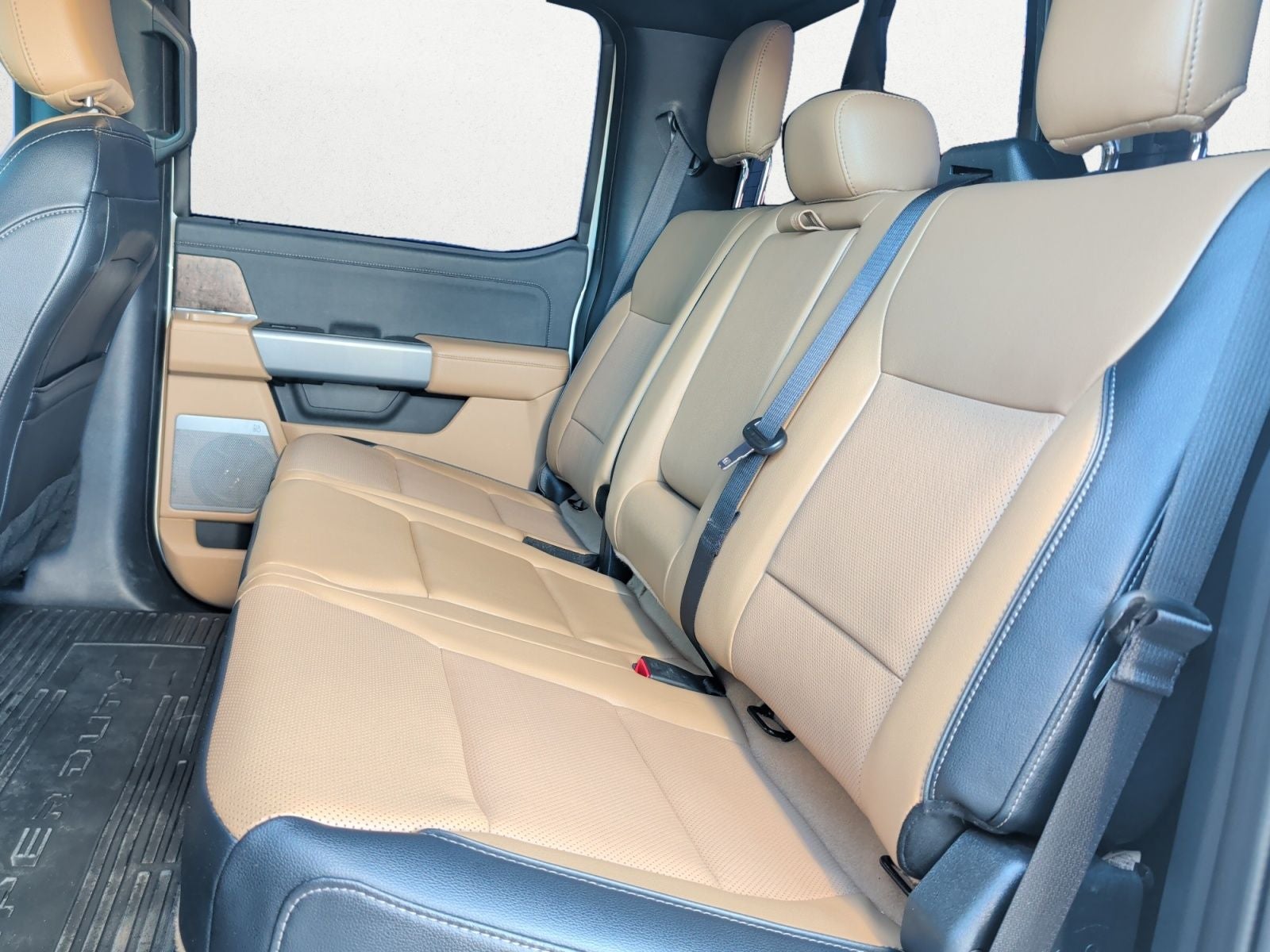 2024 Ford F-450SD Lariat DRW