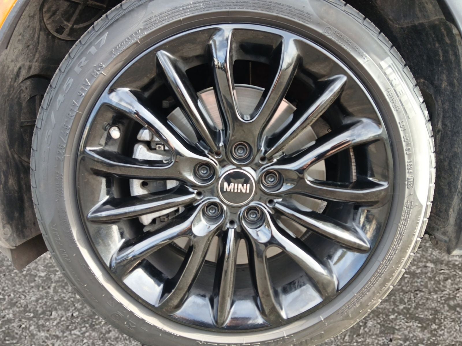 2024 MINI Cooper S Clubman Signature