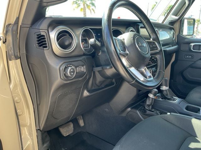 2020 Jeep Gladiator Overland