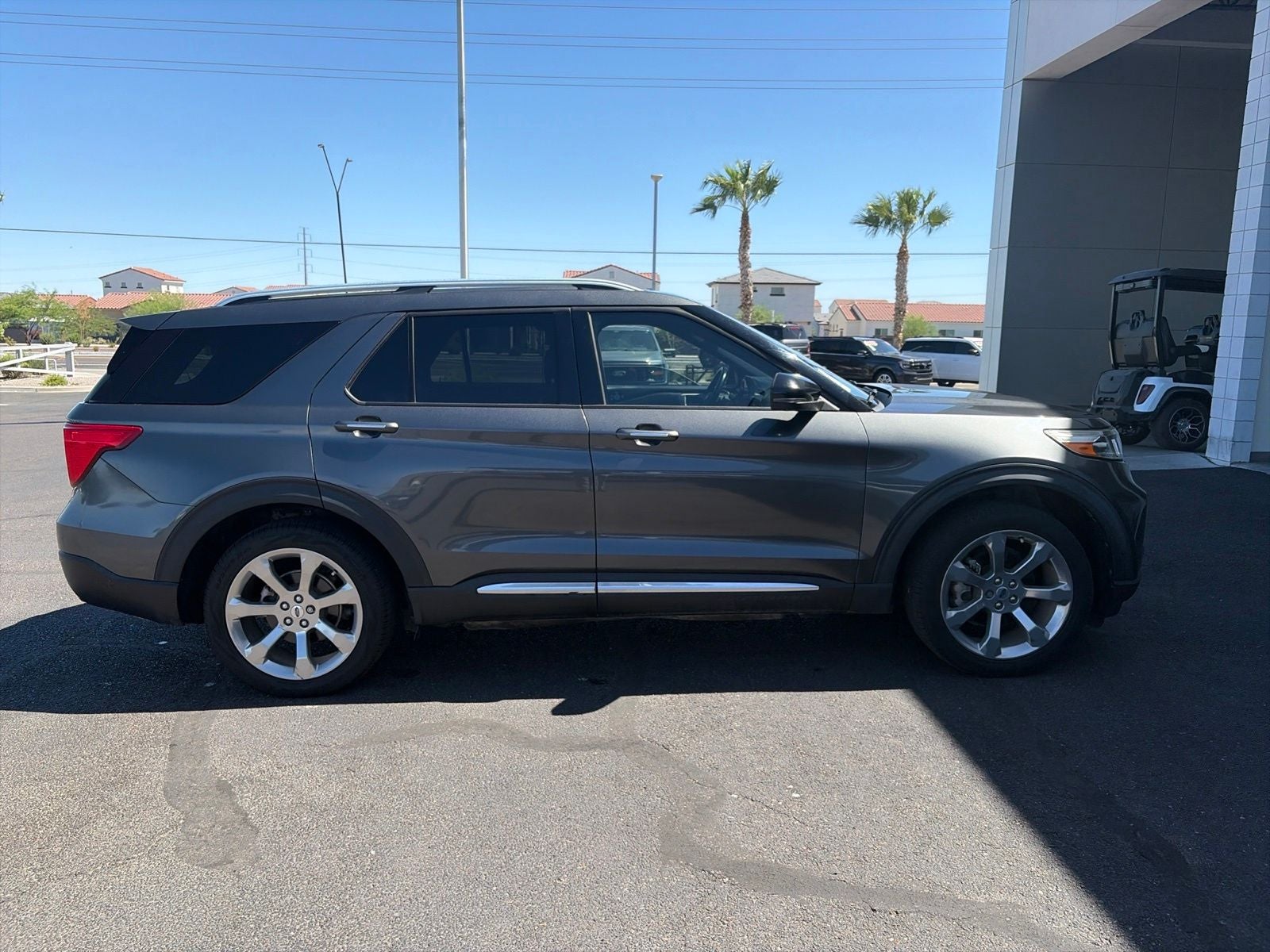 2020 Ford Explorer Platinum