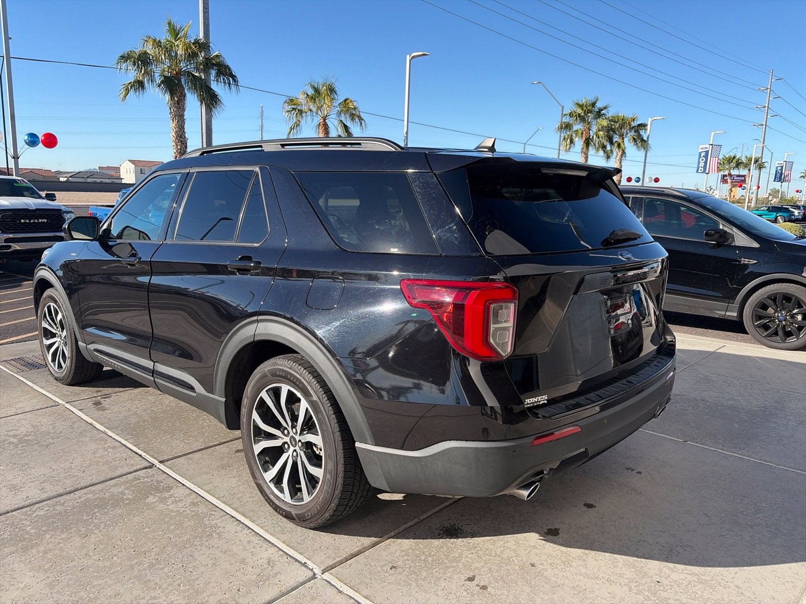 2022 Ford Explorer ST-Line