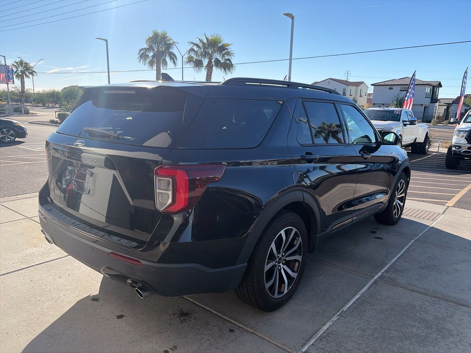 2022 Ford Explorer ST-Line