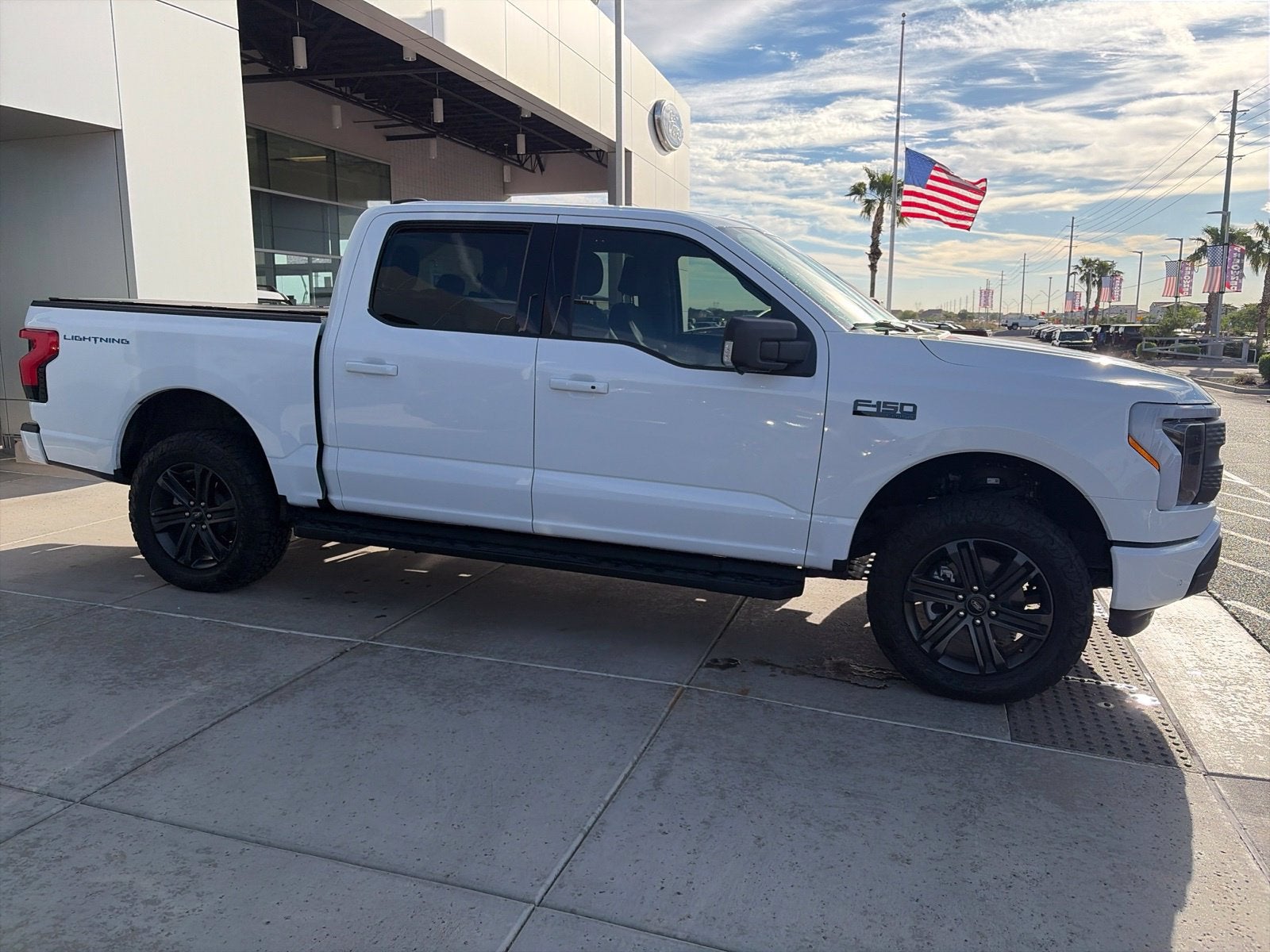 2024 Ford F-150 Lightning Flash