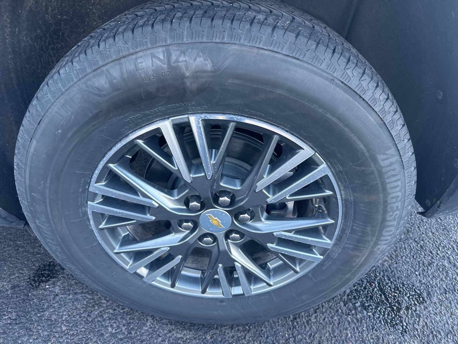 2024 Chevrolet Traverse LT 2LT