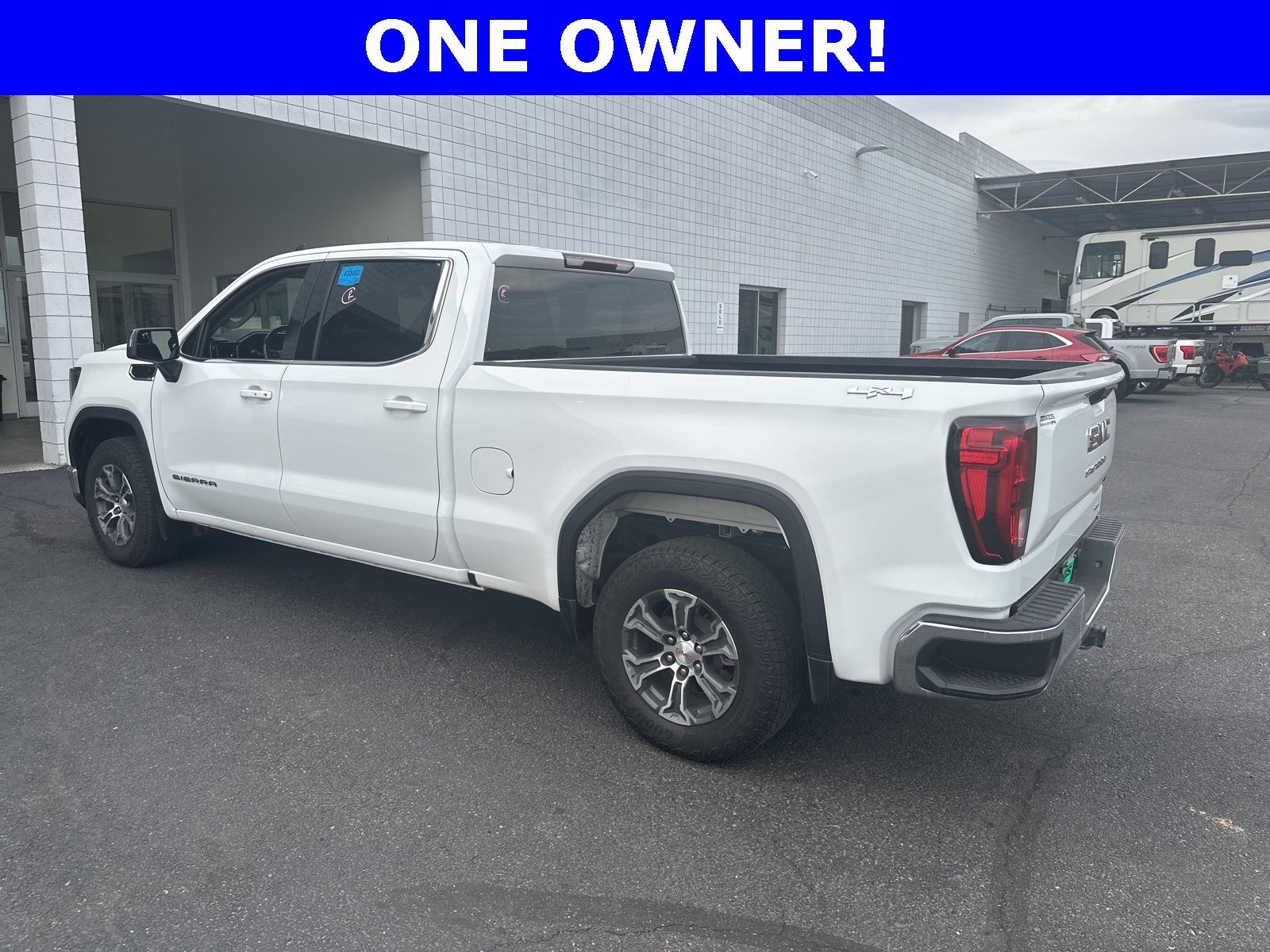 2023 GMC Sierra 1500 SLE