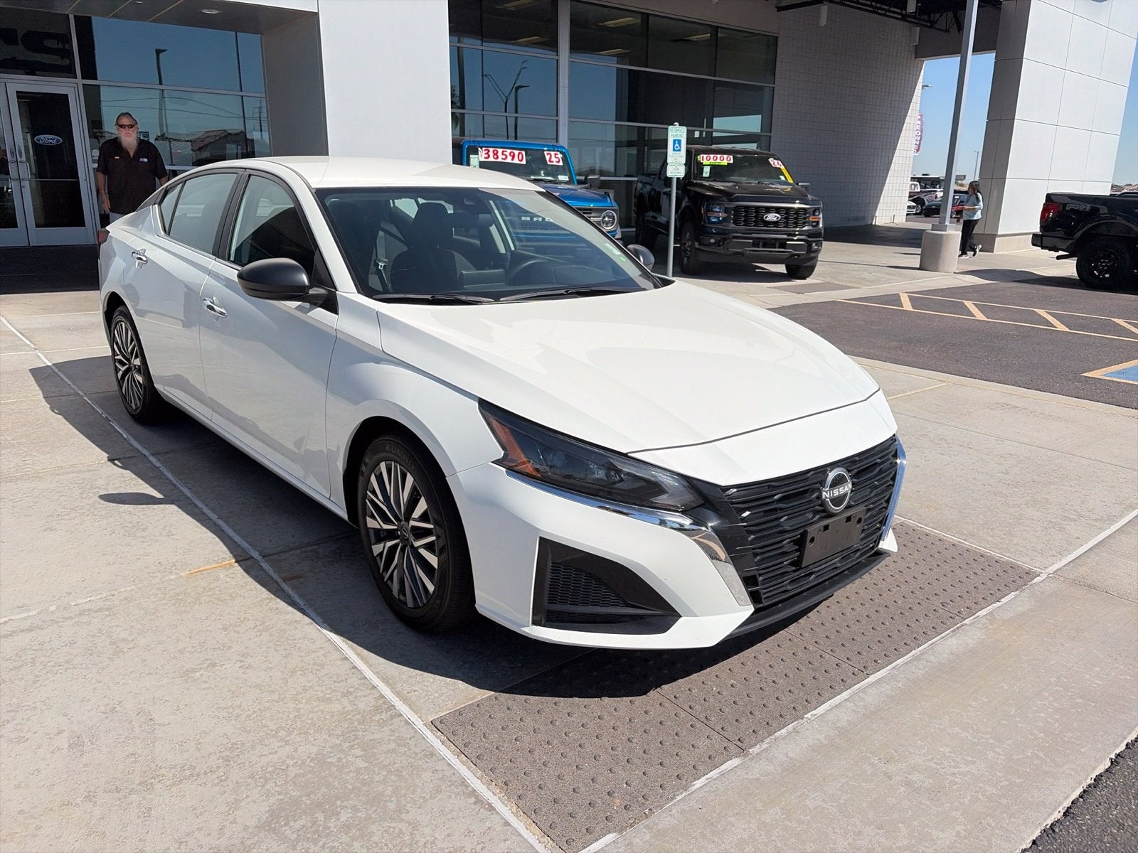 2025 Nissan Altima 2.5 SV