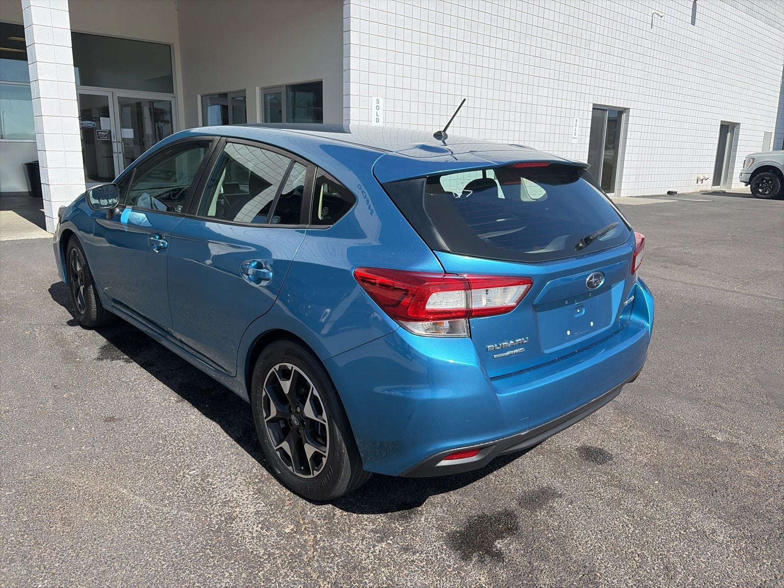 2019 Subaru Impreza 2.0i