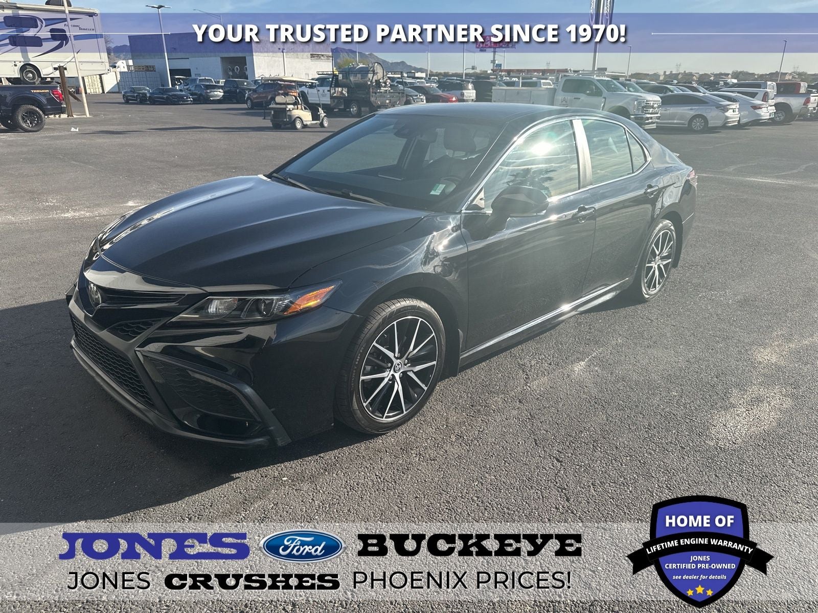 2023 Toyota Camry SE