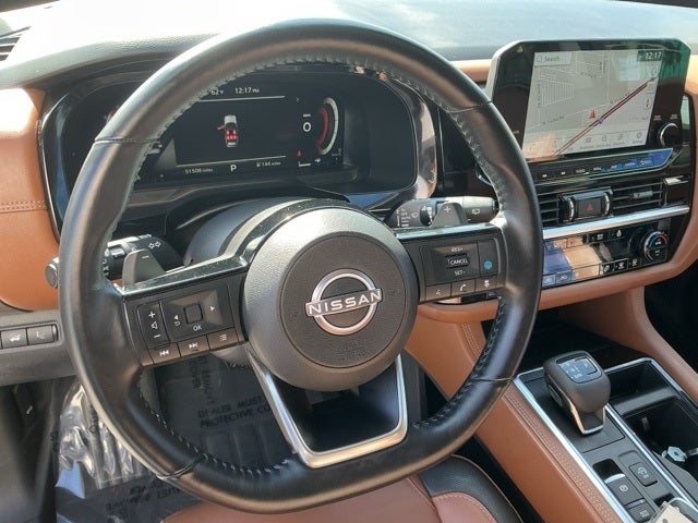 2023 Nissan Pathfinder Platinum