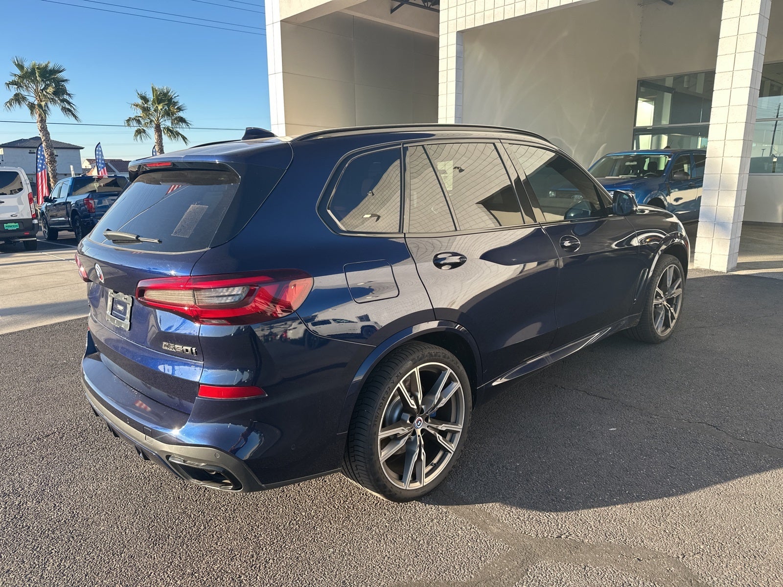 2023 BMW X5 M50i