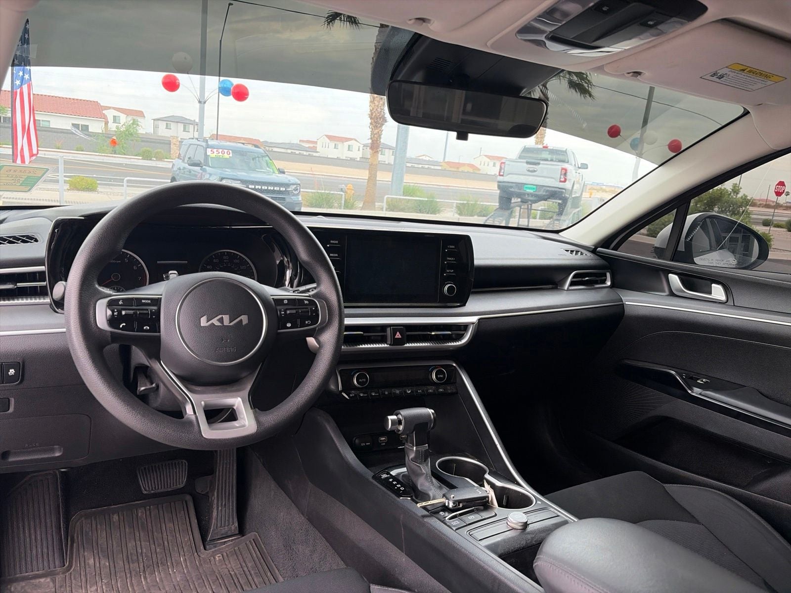 2022 Kia K5 LX
