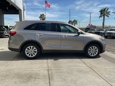 2019 Kia Sorento LX