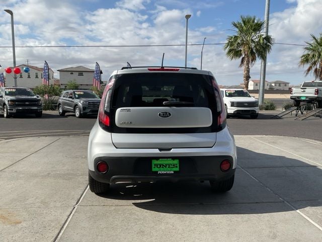 2018 Kia Soul Base