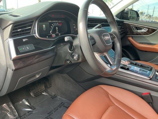 2022 Audi Q8 55 Premium Plus quattro