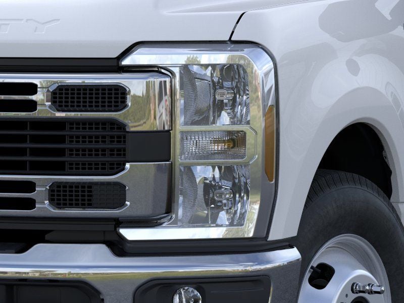 2026 Ford Chassis Cab F-350® XL