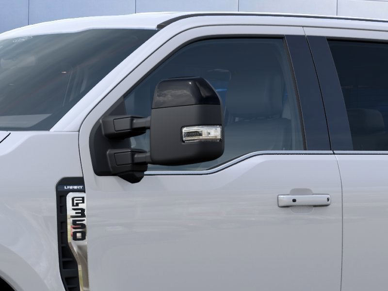 2027 Ford F-350SD F-350® Lariat®