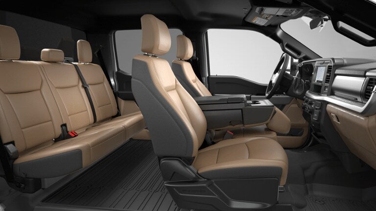 2026 Ford Super Duty F-350® XLT