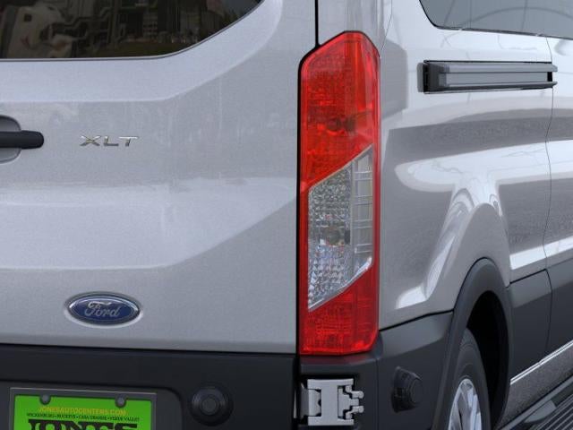 2025 Ford Transit Passenger Wagon XLT