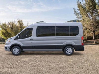 2025 Ford Transit Passenger Wagon XLT