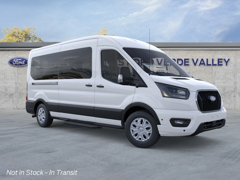 2026 Ford Transit Passenger Wagon XLT