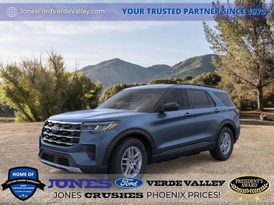 2026 Ford Explorer XLT