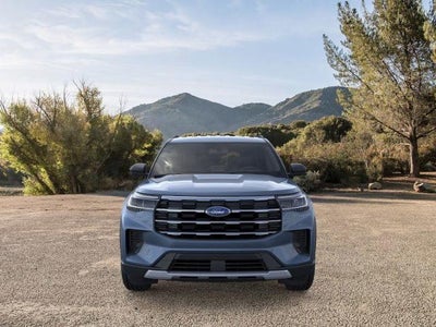 2026 Ford Explorer XLT