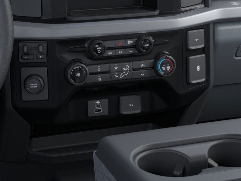 2026 Ford Super Duty F-550 DRW XL