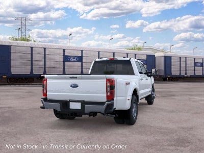 2026 Ford Super Duty F-350 DRW LARIAT