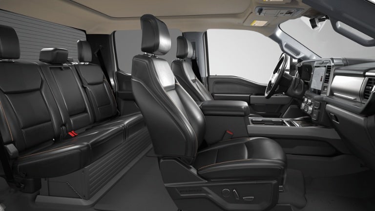 2026 Ford Super Duty F-350 DRW LARIAT
