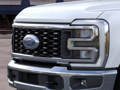 2026 Ford Super Duty F-350 DRW LARIAT