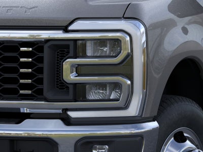 2026 Ford Super Duty F-350 DRW LARIAT