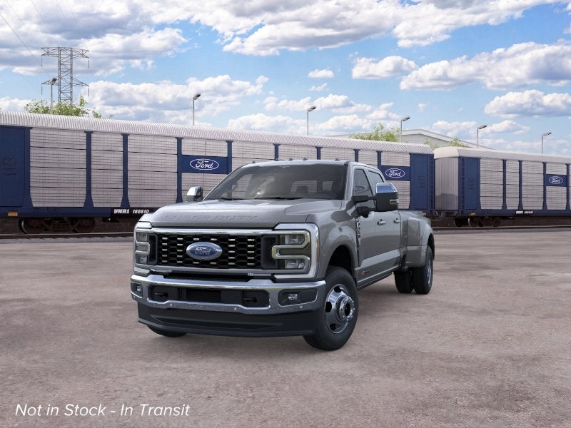 2026 Ford Super Duty F-350 DRW LARIAT