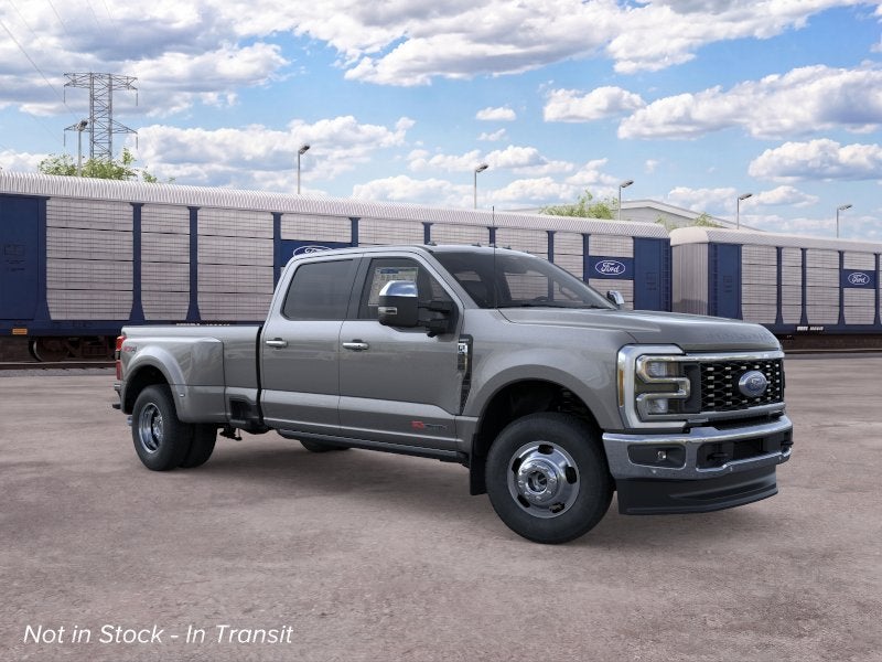 2026 Ford Super Duty F-350 DRW LARIAT