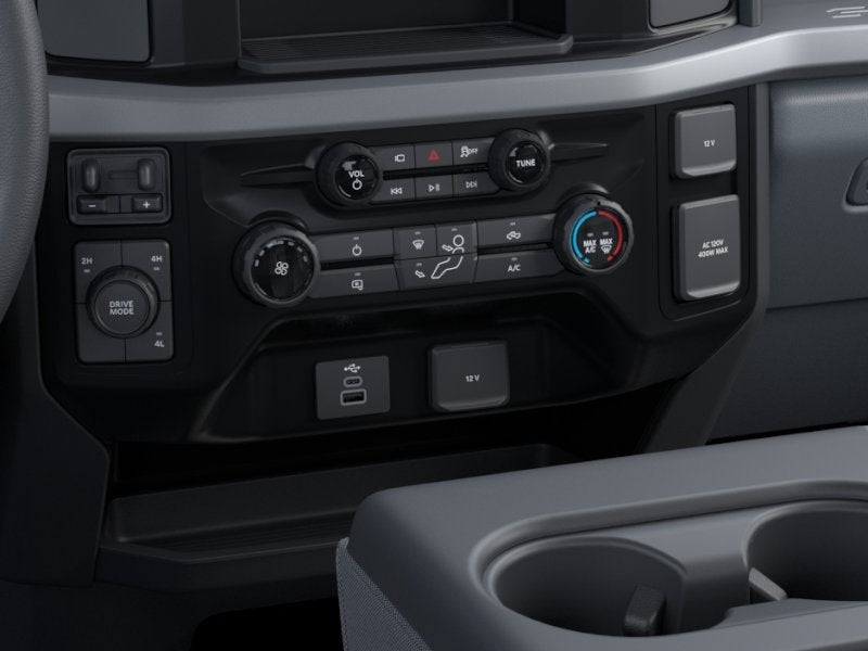 2026 Ford Super Duty F-350 DRW XL