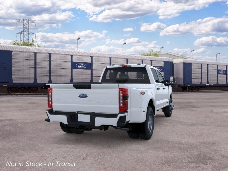 2026 Ford Super Duty F-350 DRW XL
