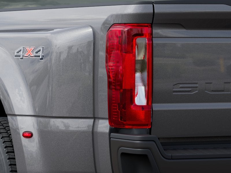 2027 Ford Super Duty F-450 DRW XL