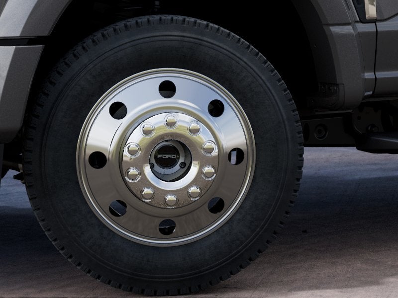 2027 Ford Super Duty F-450® XLT