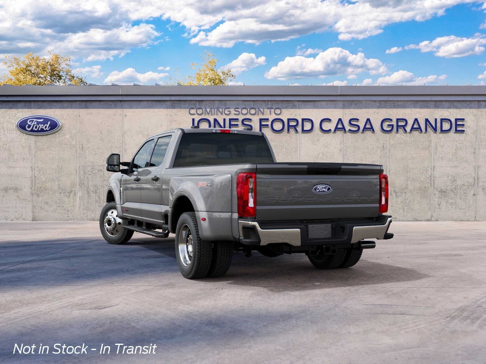 2027 Ford Super Duty F-450® XLT